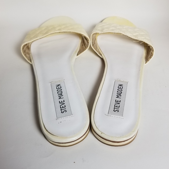 Vintage! Y2K Steve Madden quilted patent leather slides - Picture 7 of 10